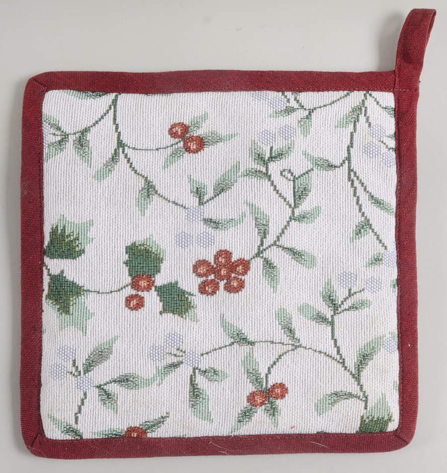Winterberry Cloth Potholder by Pfaltzgraff-1