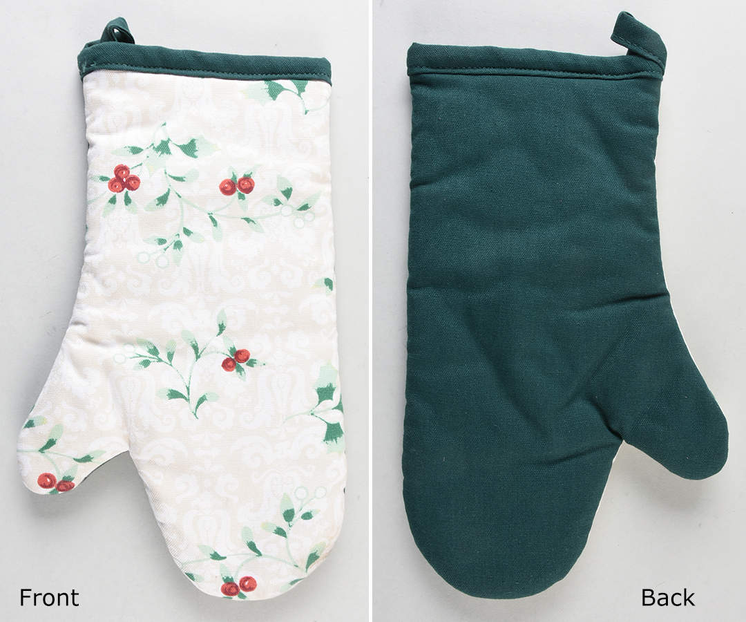 Winterberry Cloth Oven Mitt by Pfaltzgraff-1