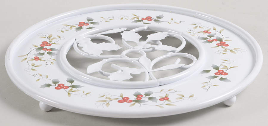 Winterberry Metal Trivet by Pfaltzgraff-1