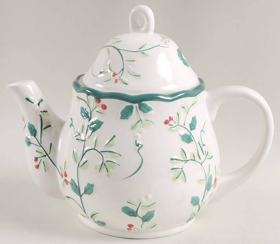 Winterberry Sculpted Teapot & Lid by Pfaltzgraff-1