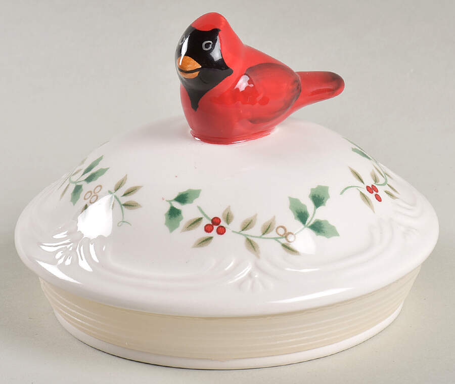 Winterberry Lid for Cookie Jar by Pfaltzgraff-1