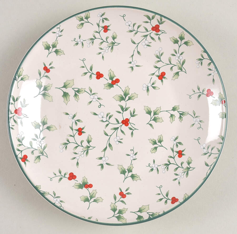 Winterberry Appetizer Plate by Pfaltzgraff-1