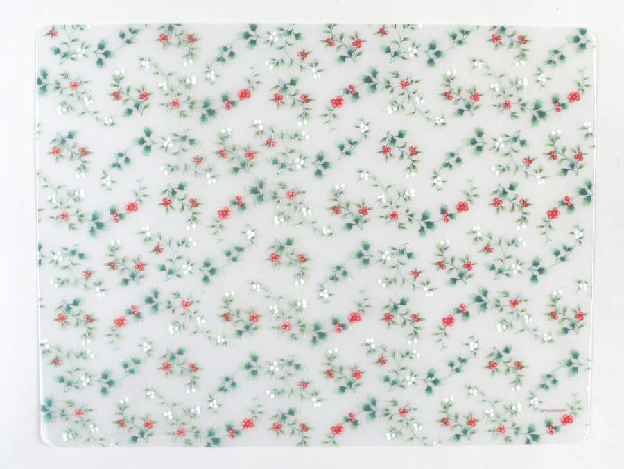 Winterberry Plastic Placemat by Pfaltzgraff-1
