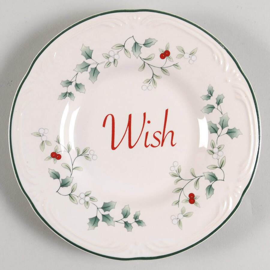 Winterberry Accent Bread & Butter Plate by Pfaltzgraff-1