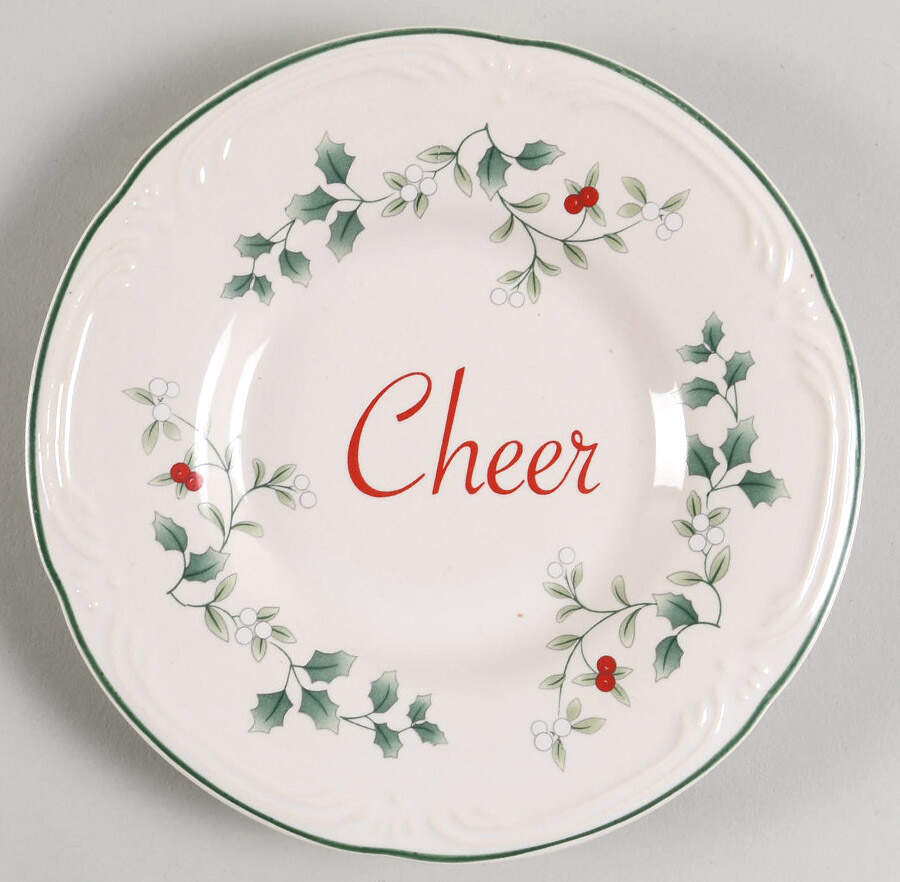Winterberry Accent Bread & Butter Plate by Pfaltzgraff-1
