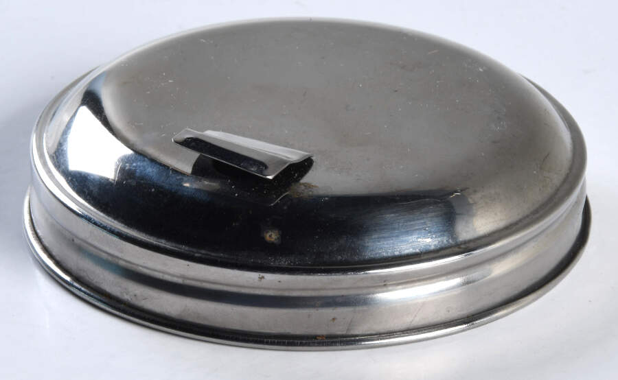 Winterberry Metal Lid for Glassware Sugar Shaker by Pfaltzgraff-1