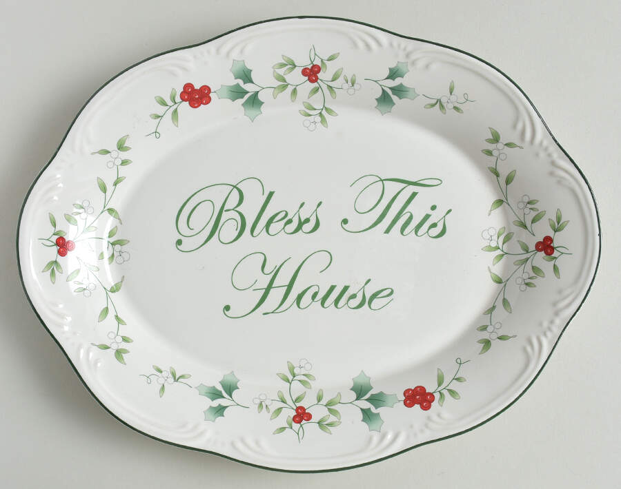 Winterberry 10" Oval Serving Platter by Pfaltzgraff-1