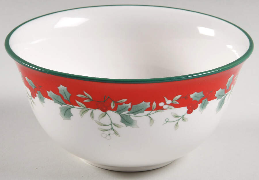Winterberry 5" Round Serving Bowl by Pfaltzgraff-1