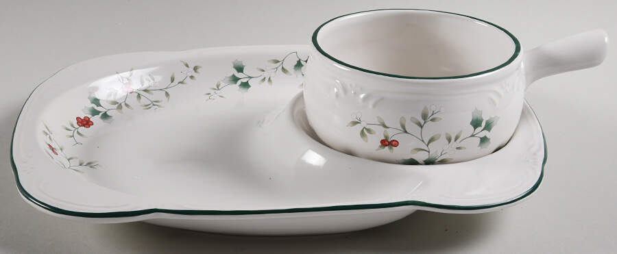 Winterberry 12" Snack Tray (SNTR12) & Stick Handle Soup Set (SOH) by Pfaltzgraff-1