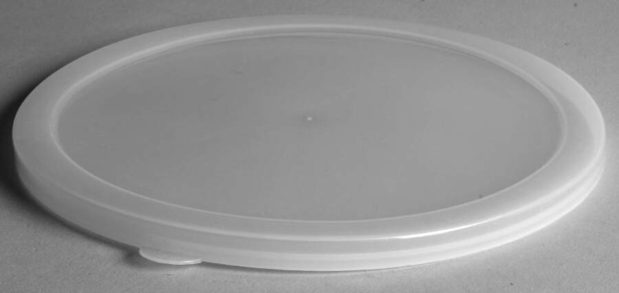 Winterberry Plastic Lid for 7 1/4" Metal Bowl by Pfaltzgraff-1