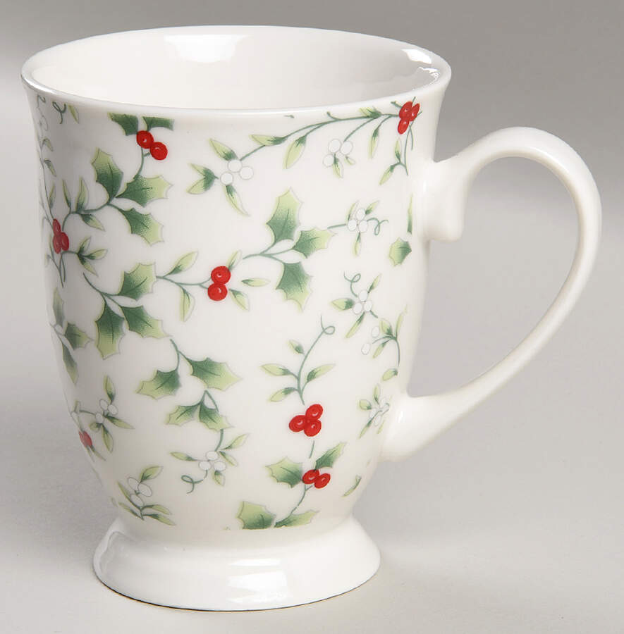 Winterberry Pedestal Mug by Pfaltzgraff-1