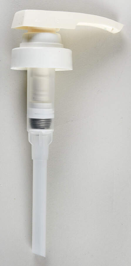 Winterberry Pump for Lotion Dispenser by Pfaltzgraff-1