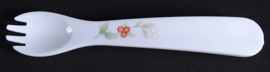 Winterberry Melamine Child's Fork by Pfaltzgraff-1