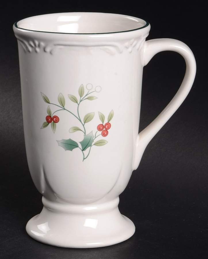 Winterberry Latte Mug by Pfaltzgraff-1