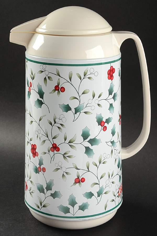 Winterberry Plastic Thermos/Carafe & Lid by Pfaltzgraff-1