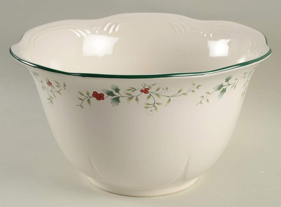 Winterberry Punch Bowl by Pfaltzgraff-1