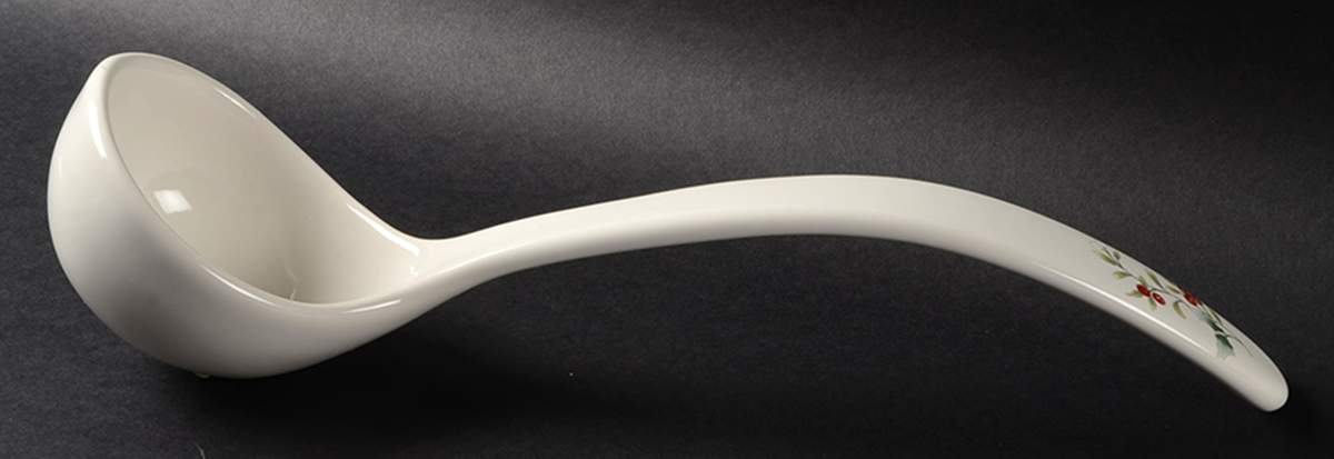 Winterberry Punch Ladle, Solid Piece by Pfaltzgraff-1