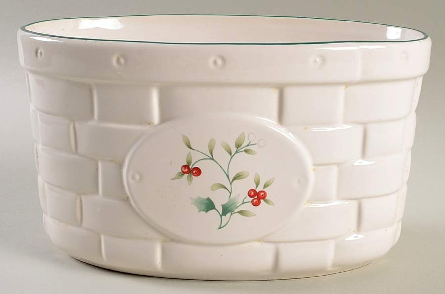 Winterberry 8" Oval Basket by Pfaltzgraff-1