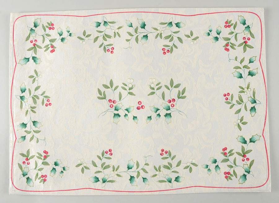 Winterberry Cloth Placemat by Pfaltzgraff-1