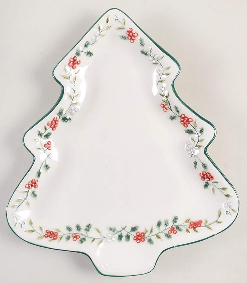 Winterberry Large Tree Shaped Dish by Pfaltzgraff-1