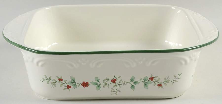 Winterberry 11" Rectangular Baker by Pfaltzgraff-1