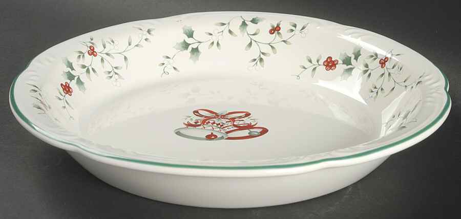 Winterberry 10" Pie Baking Plate by Pfaltzgraff-1