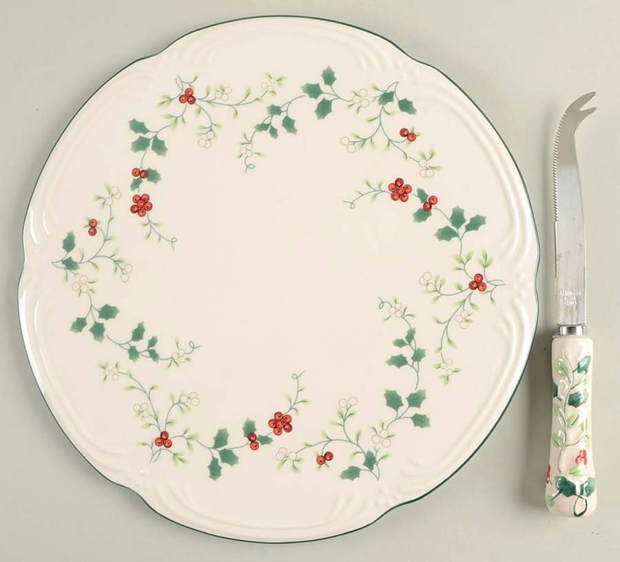 Winterberry Cheese Tray/Board and Sculpted Slicer by Pfaltzgraff-1