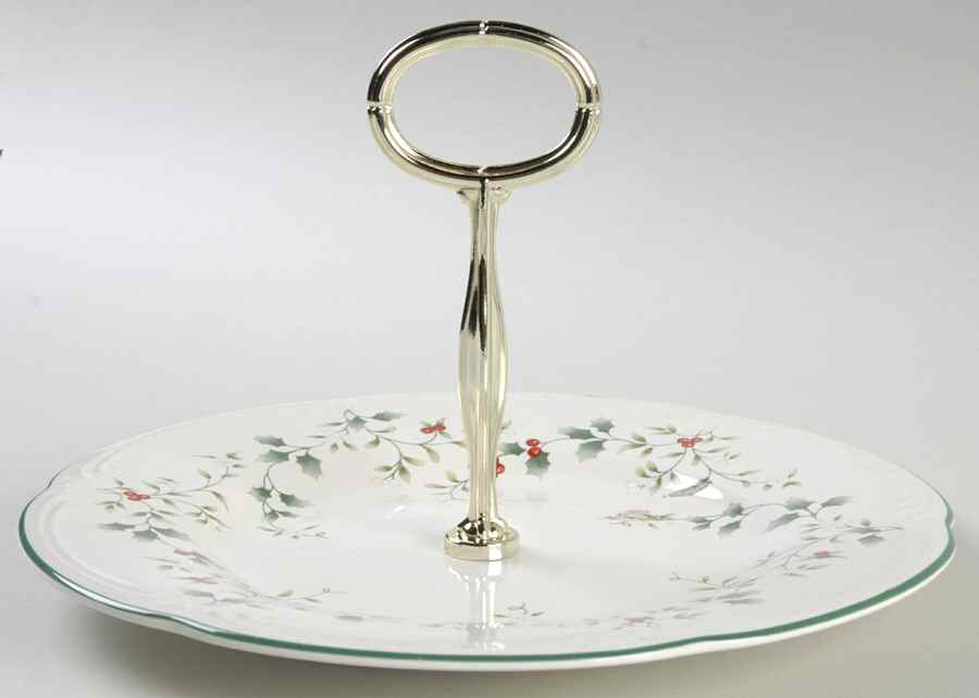 Winterberry Round Serving Plate with Handle (LP) by Pfaltzgraff-1