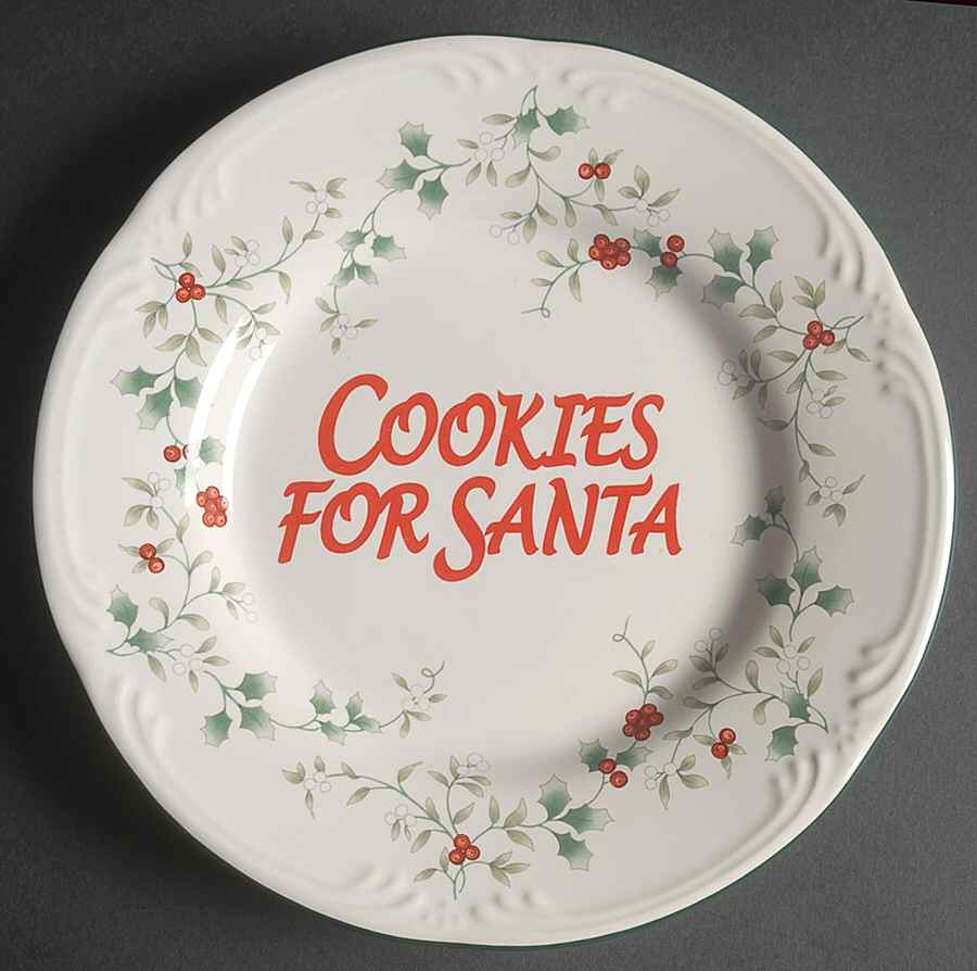 Winterberry Cookie Plate by Pfaltzgraff-1