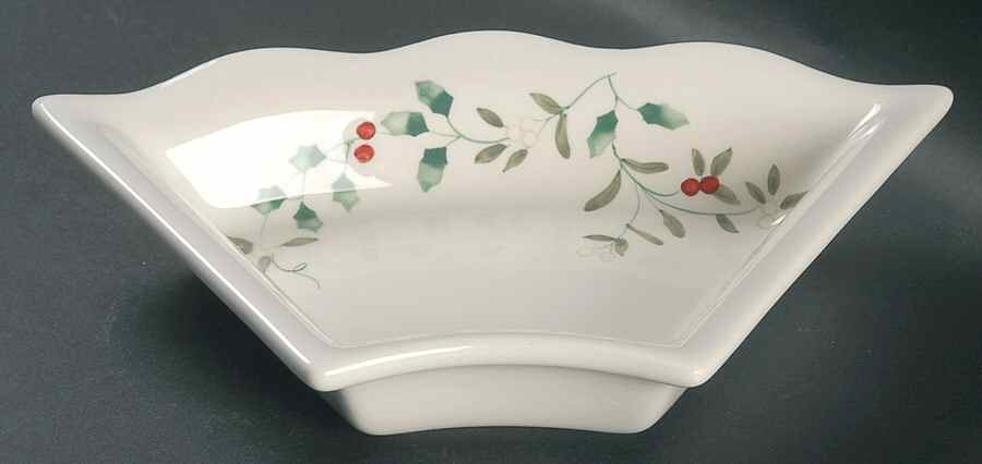 Winterberry Side Section for 7pc Large Server Set by Pfaltzgraff-1