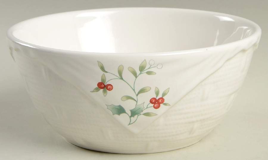 Winterberry Basket Bowl by Pfaltzgraff-1