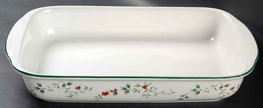Winterberry 13"  Rectangular Baker by Pfaltzgraff-1