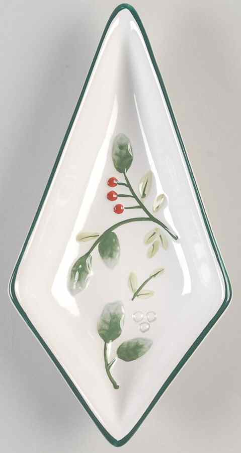 Winterberry Individual Section Star Shaped Dish by Pfaltzgraff-1