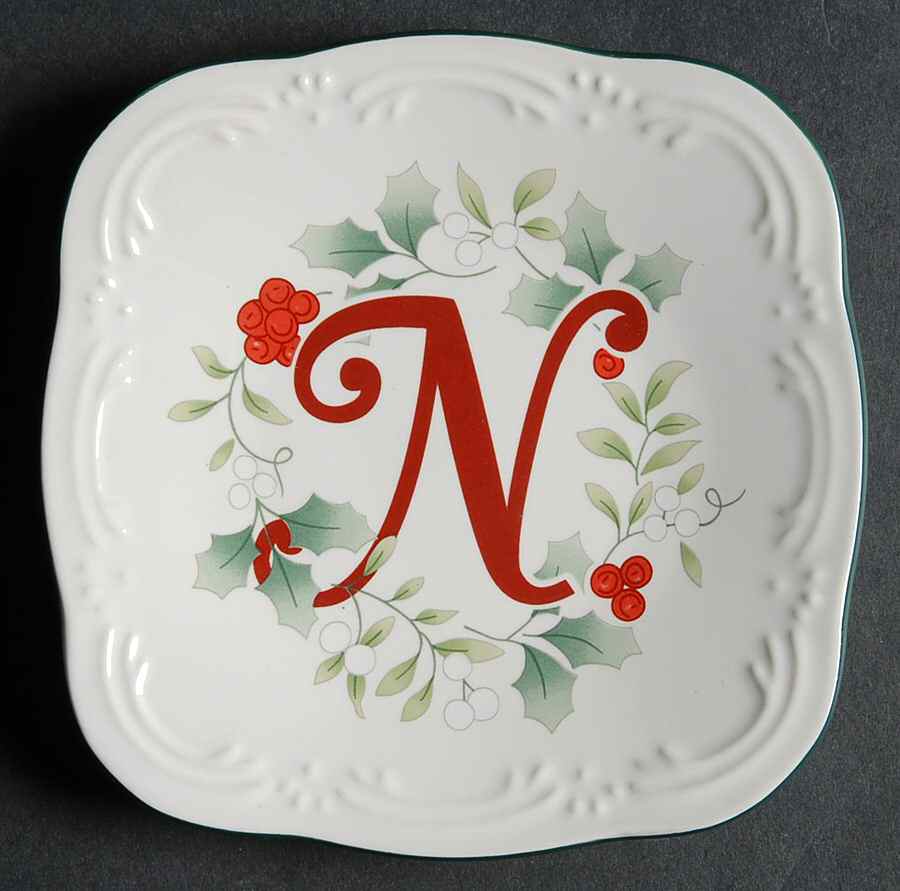 Winterberry "N" Dish by Pfaltzgraff-1