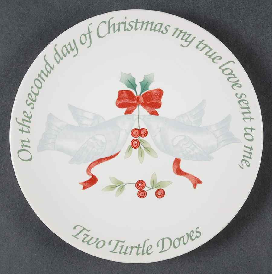 Winterberry Appetizer Plate by Pfaltzgraff-1