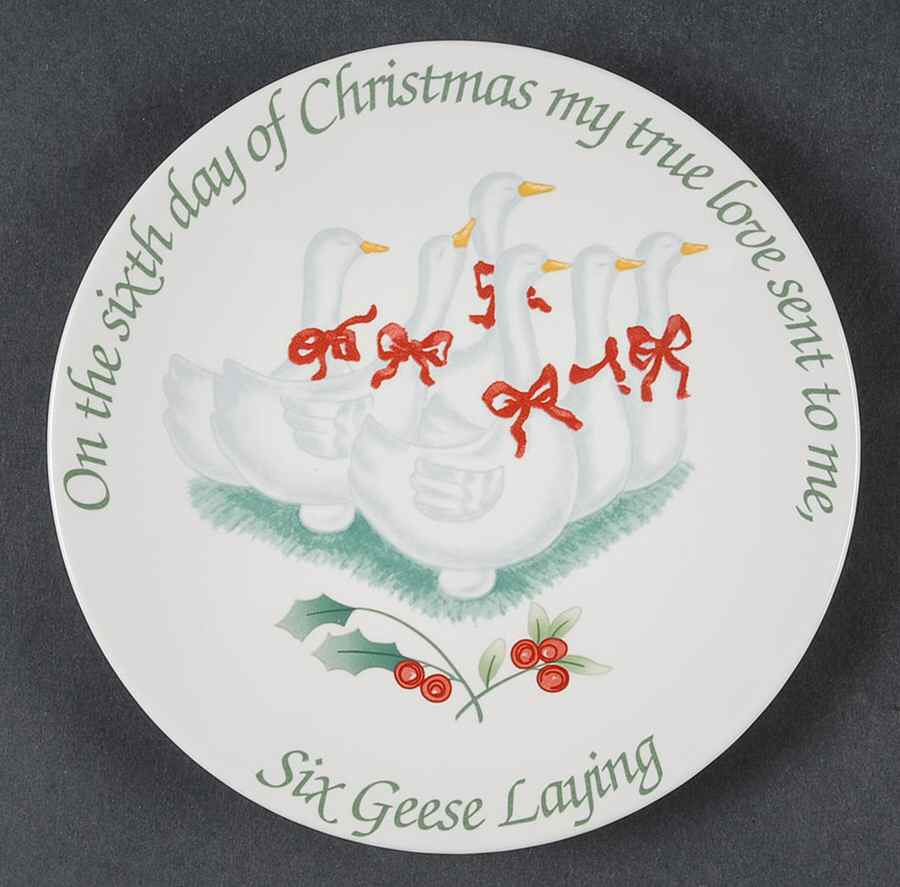 Winterberry Appetizer Plate by Pfaltzgraff-1