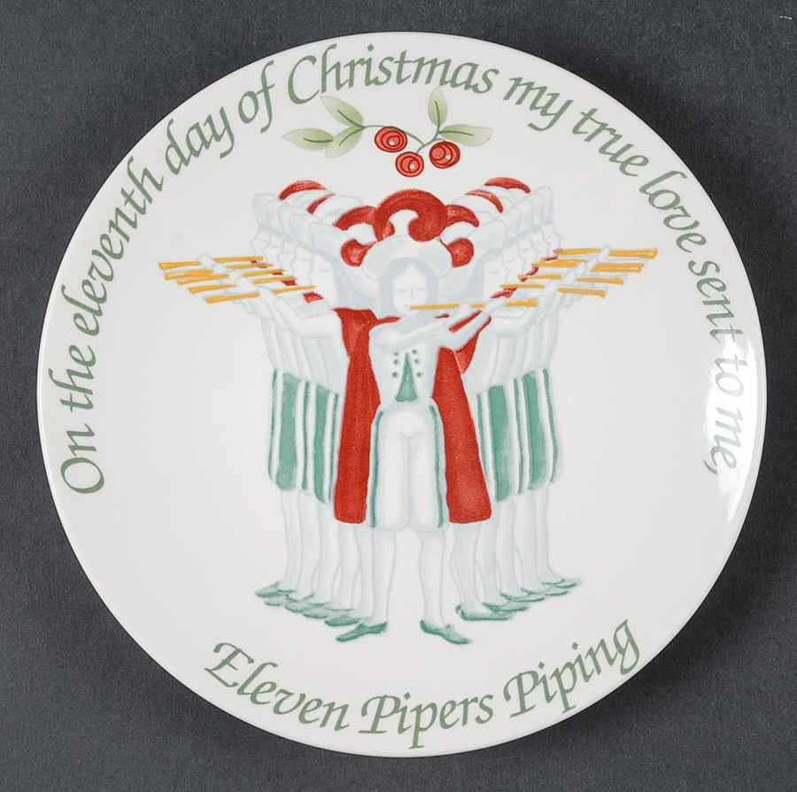 Winterberry Appetizer Plate by Pfaltzgraff-1