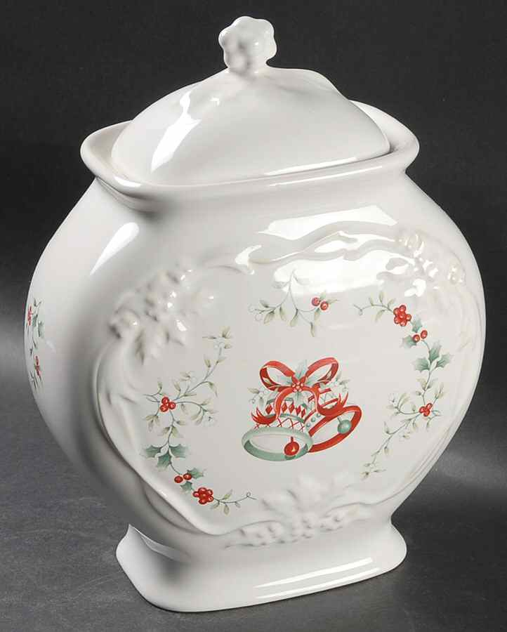 Winterberry Sculpted Cookie Jar & Lid by Pfaltzgraff-1