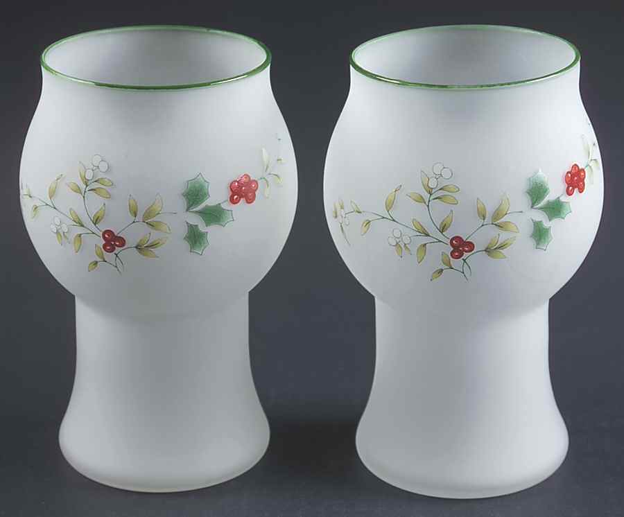 Winterberry Glass Mini Pillr Float Candleholder - Set of 2 by Pfaltzgraff-1