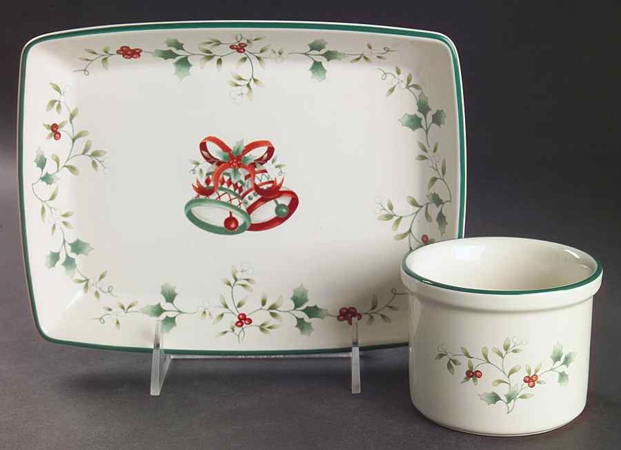 Winterberry Individual Dipper Set (Bowl and Tray) by Pfaltzgraff-1
