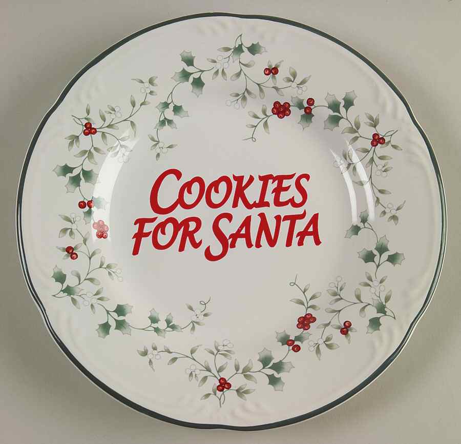 Winterberry Cookie Plate by Pfaltzgraff-1