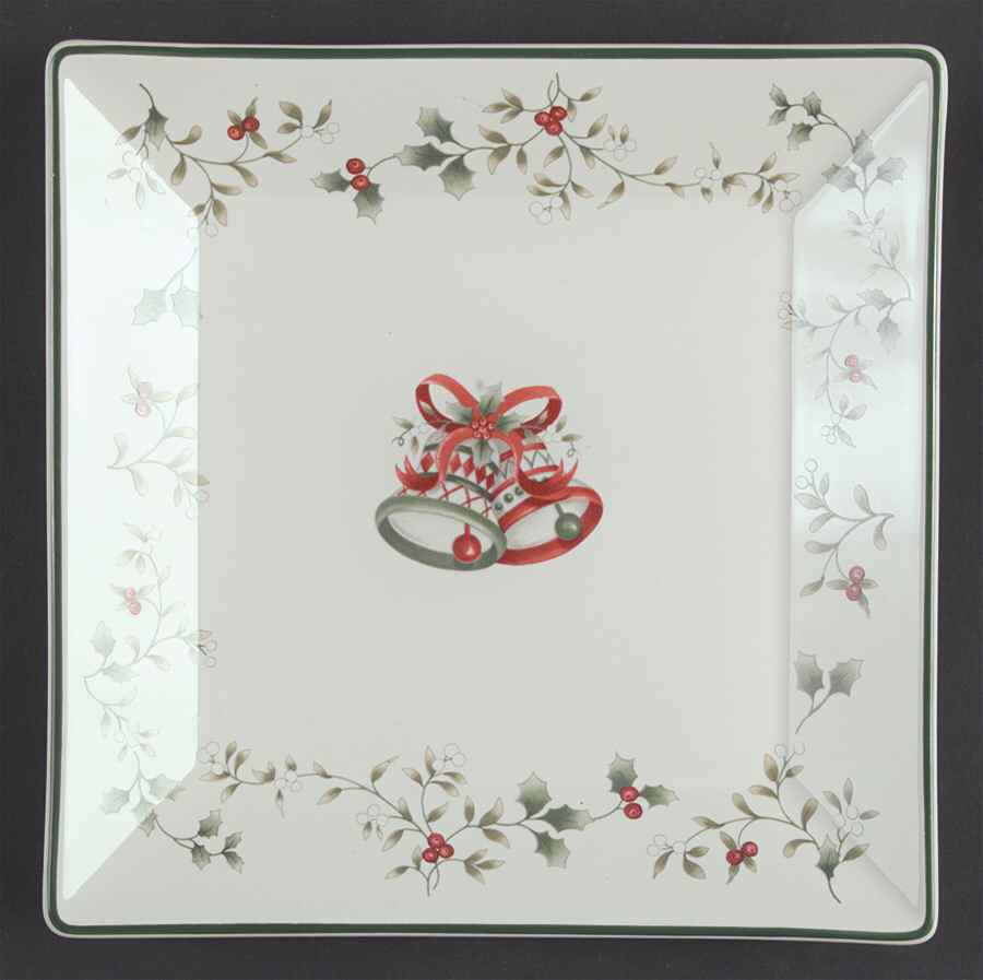 Winterberry 8" Square Buffet Plate by Pfaltzgraff-1