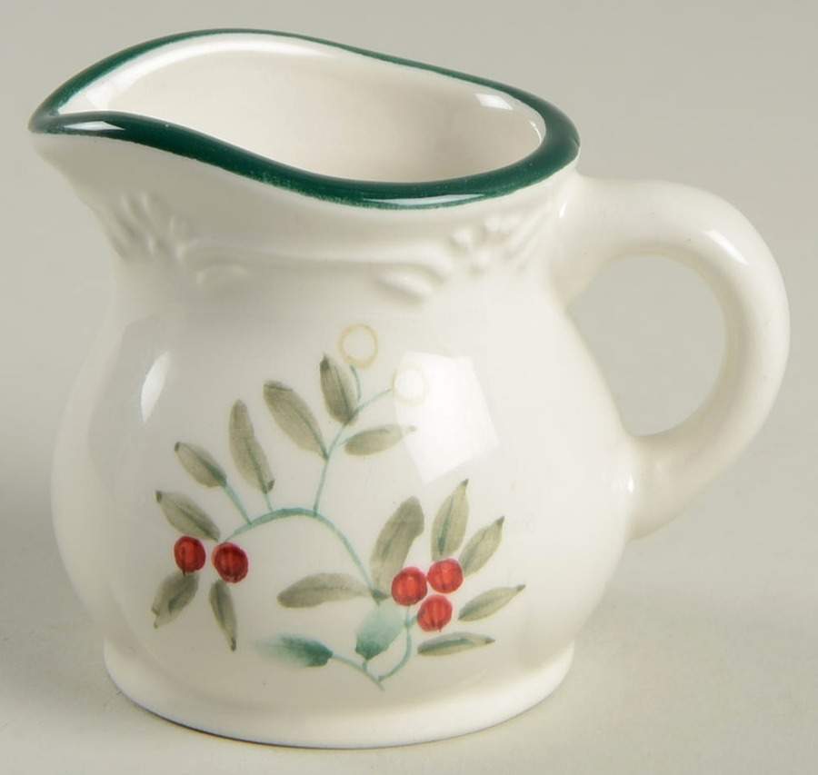 Winterberry Child's Creamer by Pfaltzgraff-1
