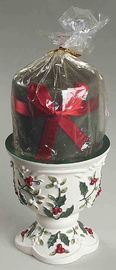 Winterberry Sculpted Resin Pillar Candleholder W/Candle by Pfaltzgraff-1