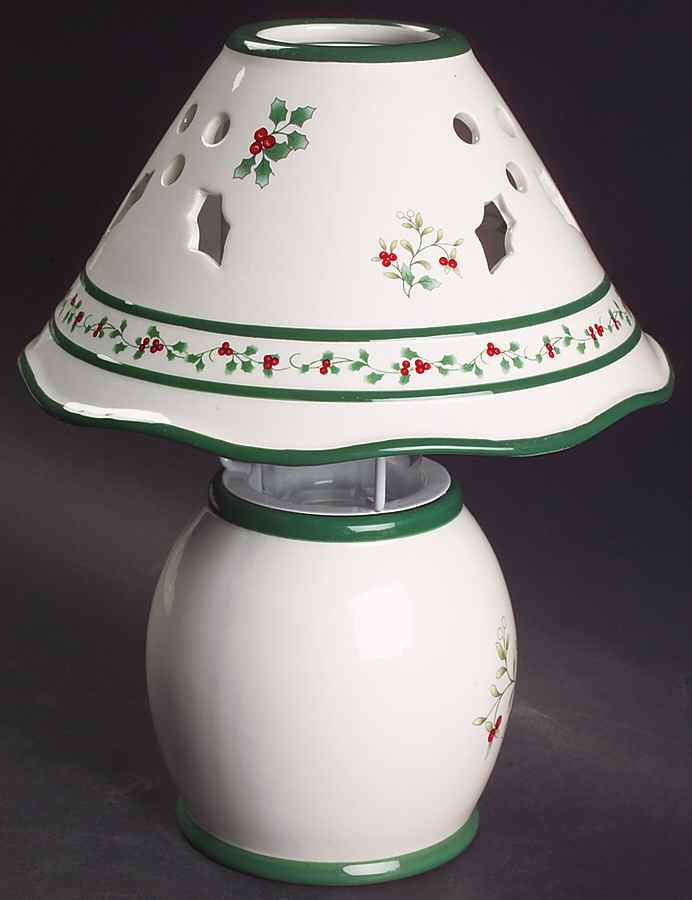 Winterberry Candle Lamp & Shade by Pfaltzgraff-1