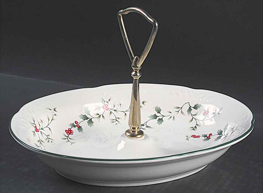 Winterberry Handled Candy Dish by Pfaltzgraff-1