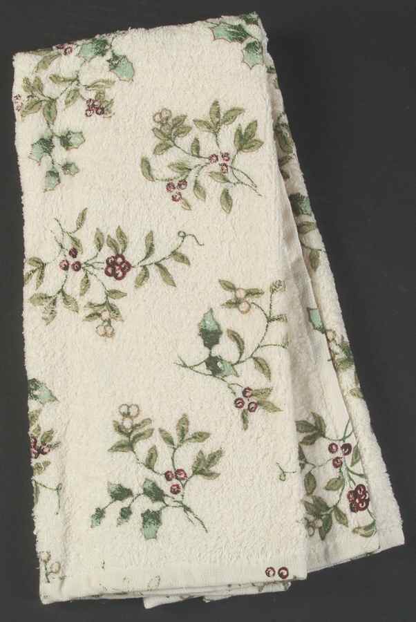 Winterberry Cloth Dish Towel by Pfaltzgraff-1