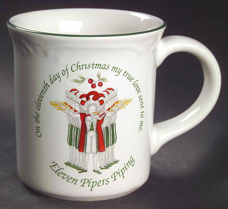 Winterberry Accent Mug by Pfaltzgraff-1