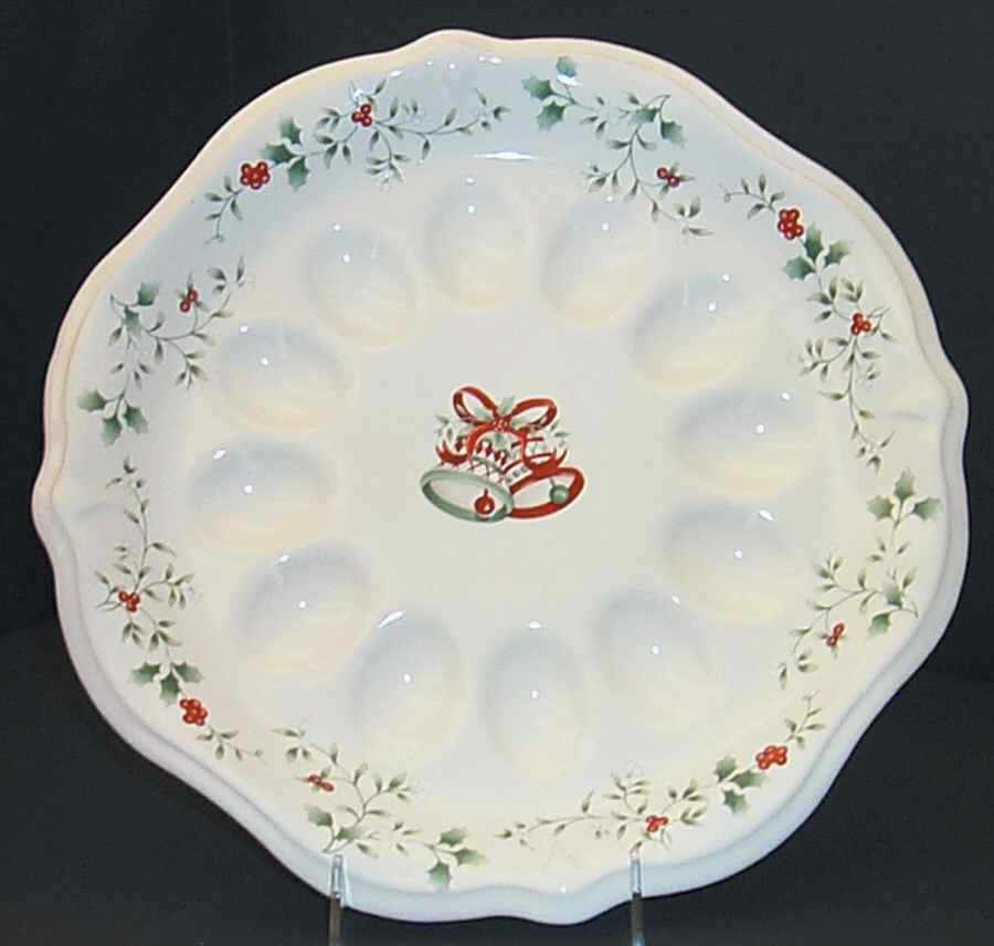 Winterberry Deviled Egg Plate by Pfaltzgraff-1