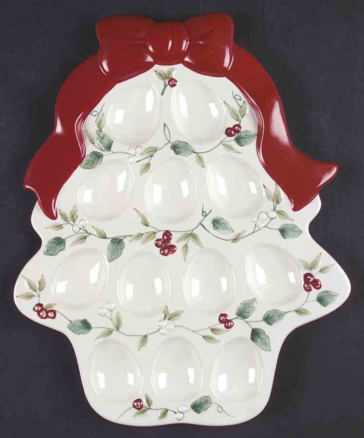 Winterberry Sculpted Deviled Egg Plate by Pfaltzgraff-1